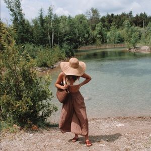 Meet your Posher, Kiana